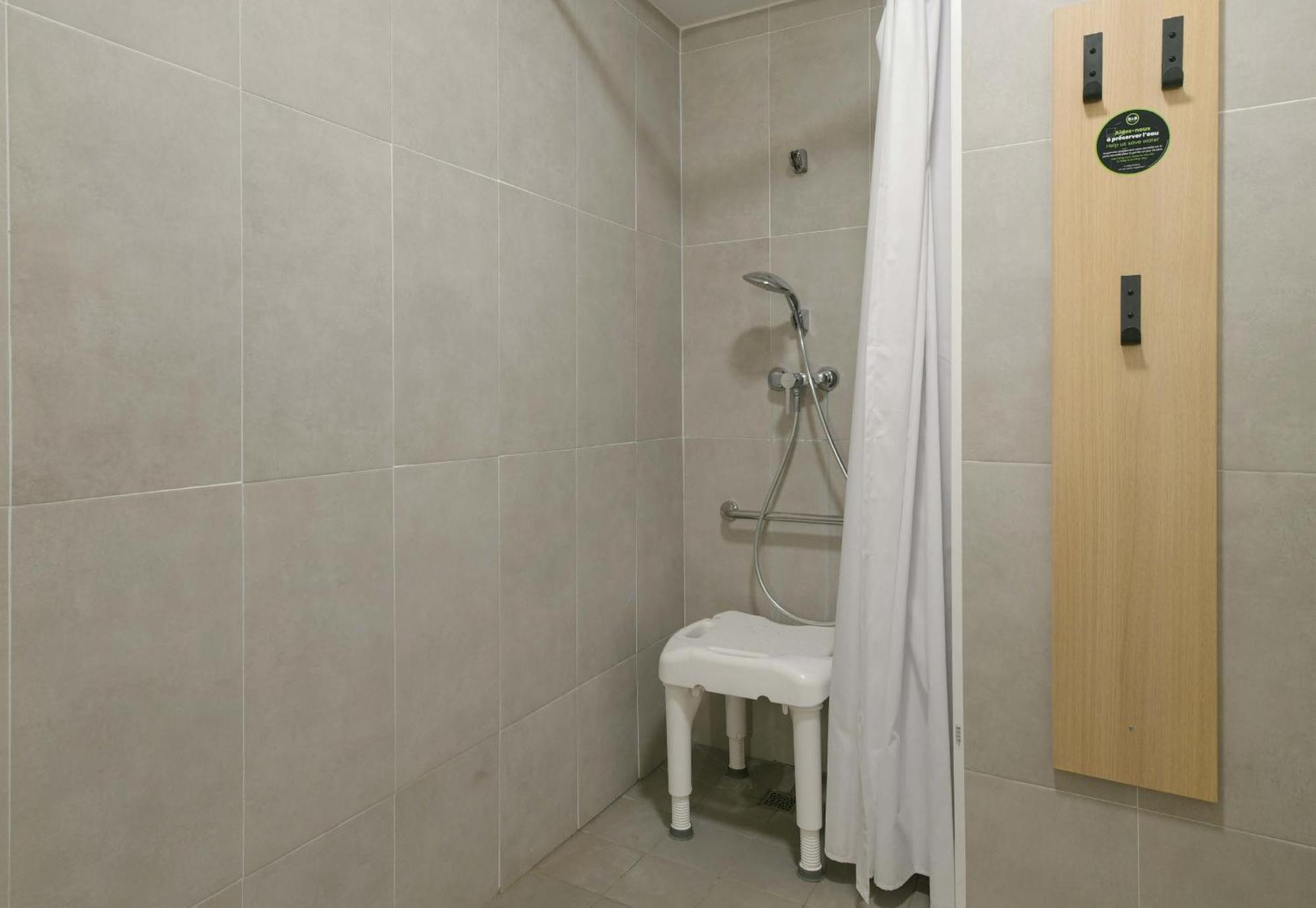 B&B Hotel Le Mans Nord 1 Сен-Сатурнен Экстерьер фото